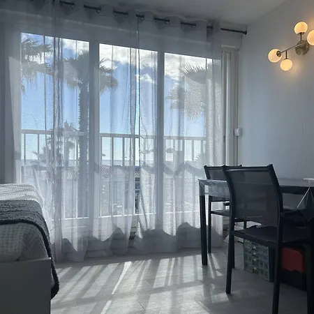 Renove Face Avec Parking, Au Cap D'agde - Fr-1-723-172 * Agde